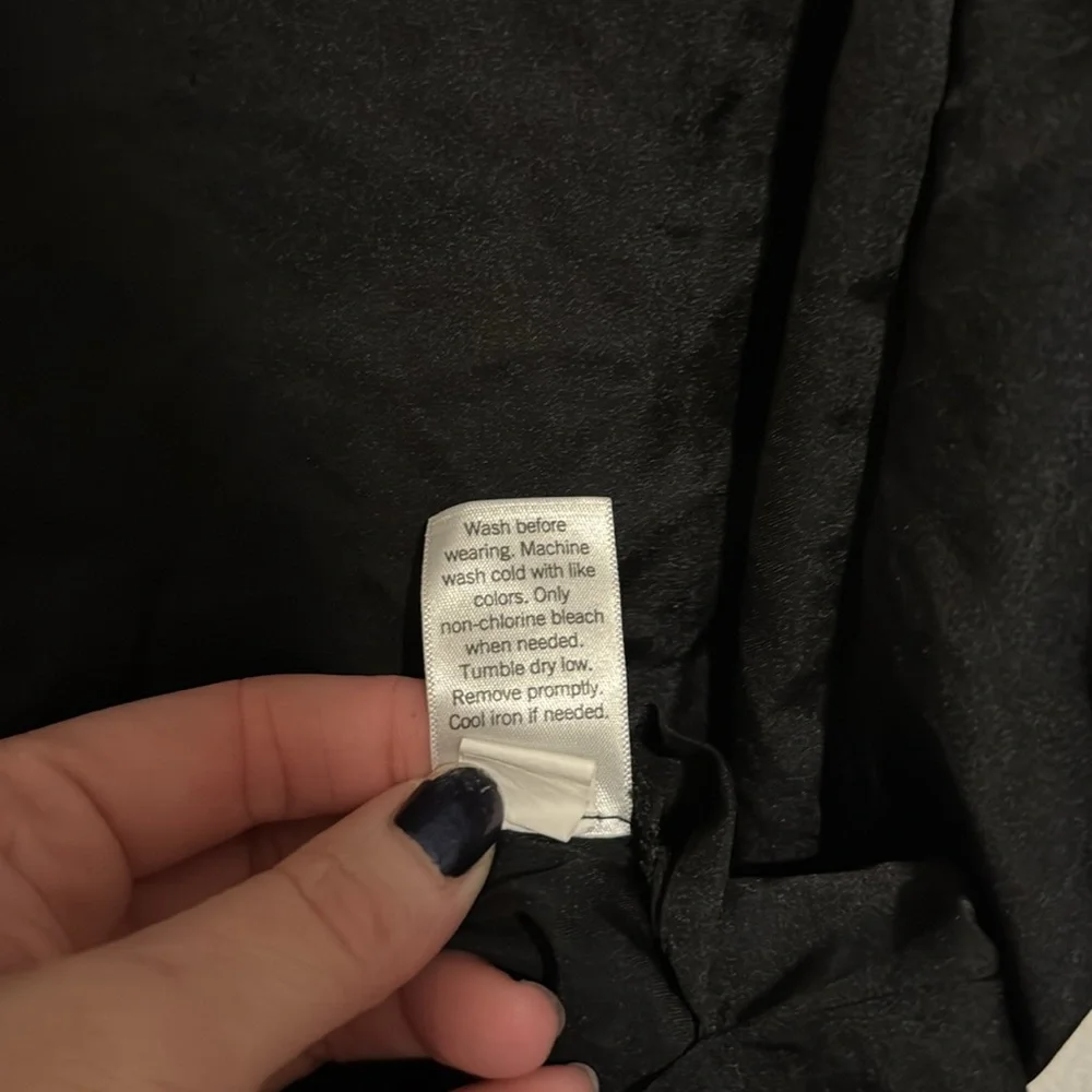 Black Lace Trimmed Tank - Picture 3 of 5